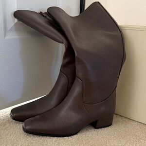 Classic Women’s Brown Mid-Calf Boots